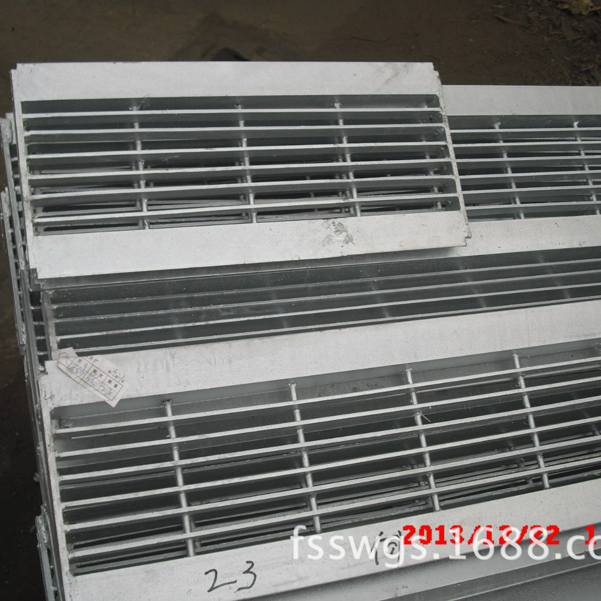 厂家专业生产镀锌水沟盖地沟盖下水道盖井盖盖板