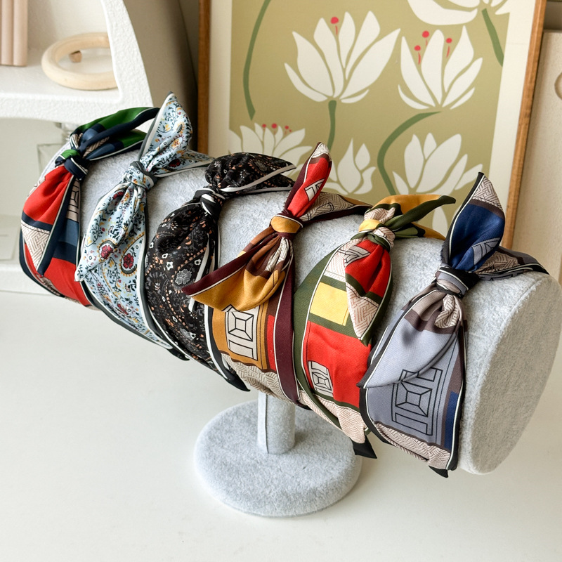 257g Weight Hair Band Hair Accessories Type 1 Piece Quantity Holiday, Daily Occasion Color Block Pattern Women's Gender Handmade Design Simple Style, Classic Style Style Women's Simple Style Classic Style Color Block Cloth Handmade Hair Band 无