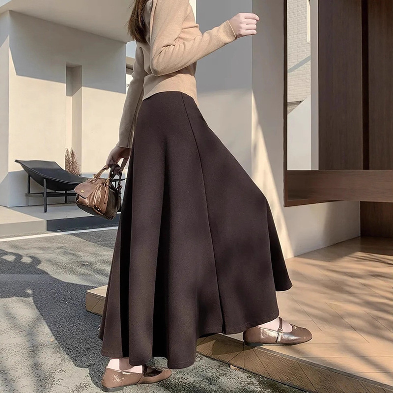 Vintage Coffee-Colored Thick Woolen Skirt for Women 2026, High-Waisted, Large Flare, Mid-Length, Slimming, Hip-Covering, Trendy Umbrella Skirt