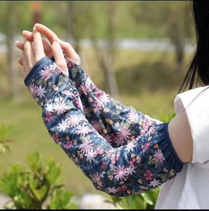 패션 꽃 여성의 새로운 복숭아 선 스크린 아이스 실크 소매 느슨한 한국식 올매치 운전 야외 승마 팔 가드