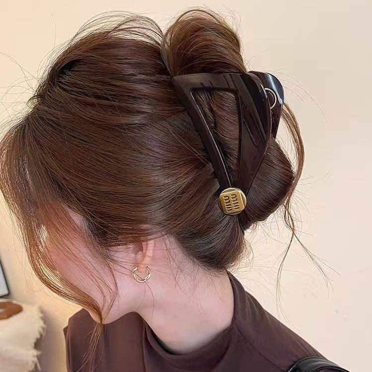 2026 nuevo clip de cabello ondulado clip de cabello de tiburón grande clip de cabello de mujer detrás de la cabeza de alta sensación clip de cabello accesorios para el cabello