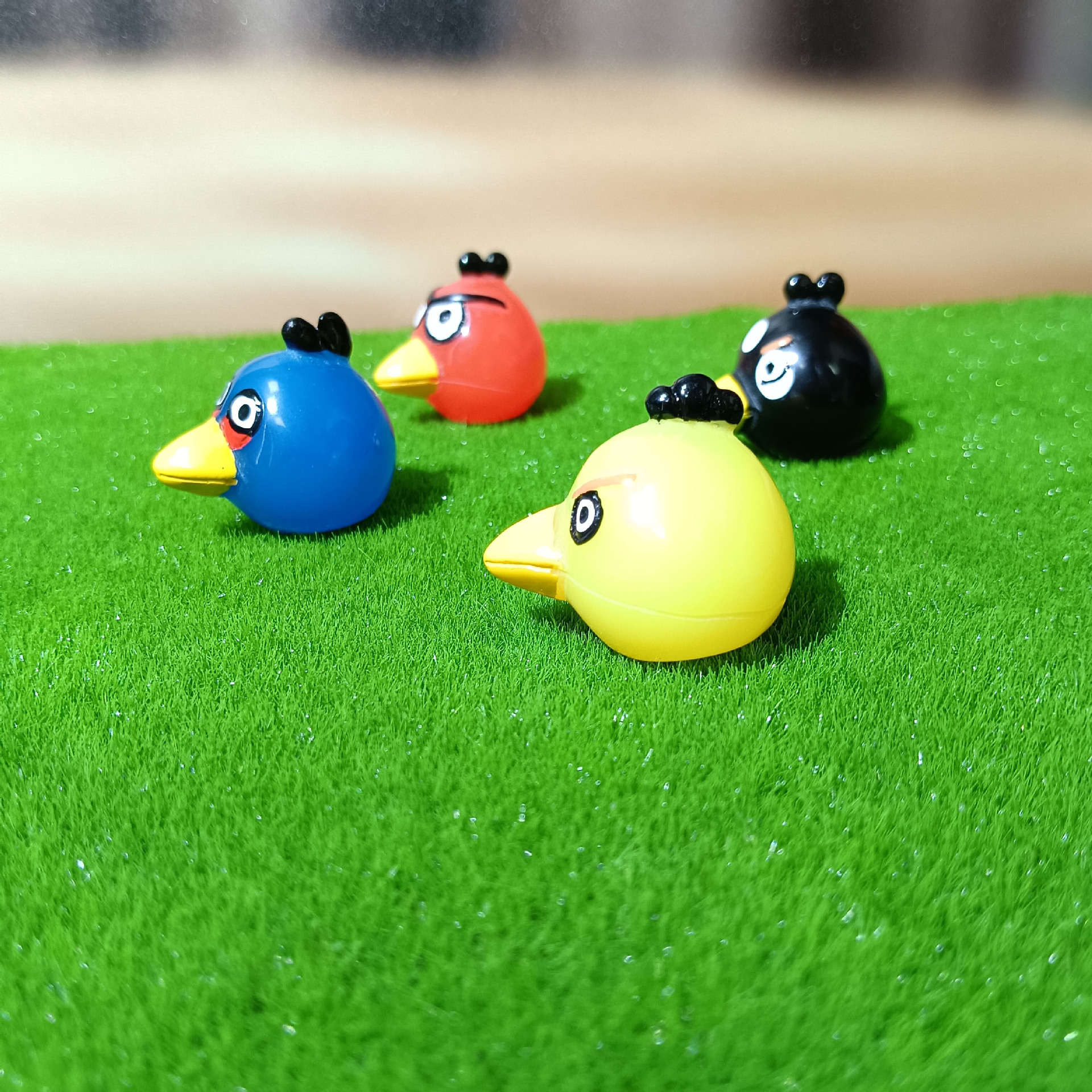 Cute Animal Desktop Coche Decoración pequeña Muñeca Micro paisaje Escenografía creativa Pecera Paisajismo Angry Birds