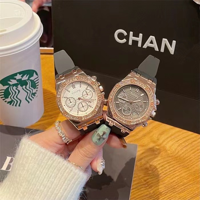 New Style Fashion Sports Student Watch Women Couple Men's Calendar Waterproof Silicone Band Electronic Quartz Watch