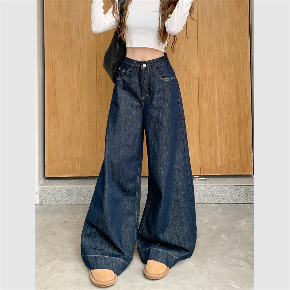 Demi-season jeans