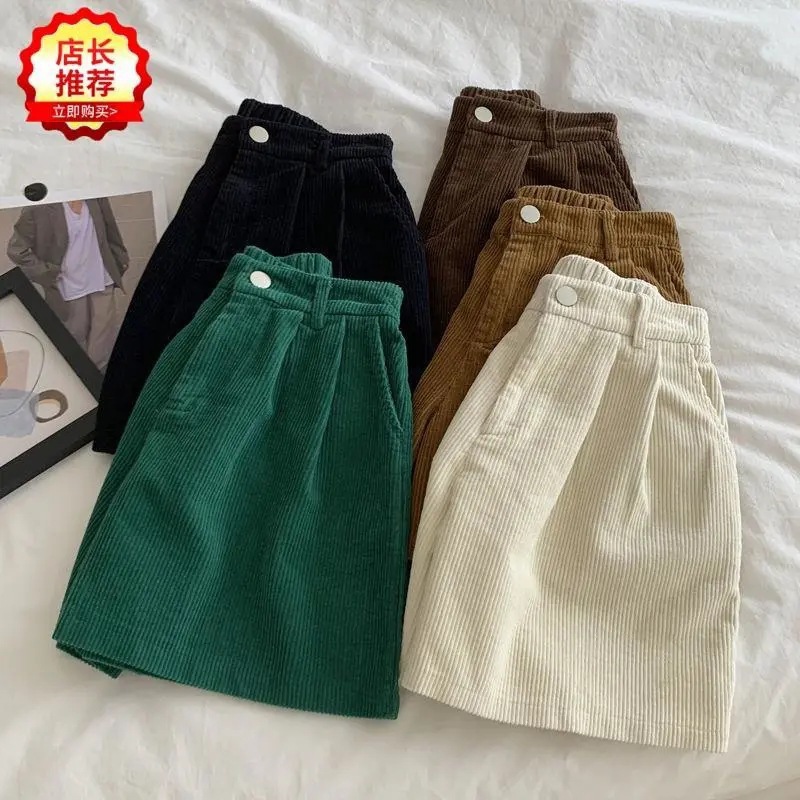 灯芯绒2024休闲裤子女秋冬装小个子新款港味宽松阔腿短裤高腰显瘦