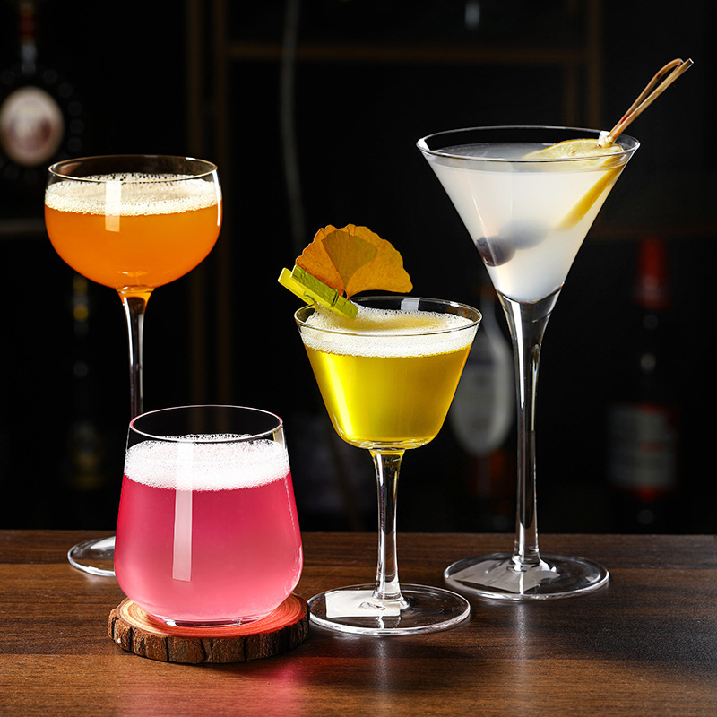 Bar creativo cristal taza de cóctel martini taza margarita taza triangular taza de pie alto taza de champán