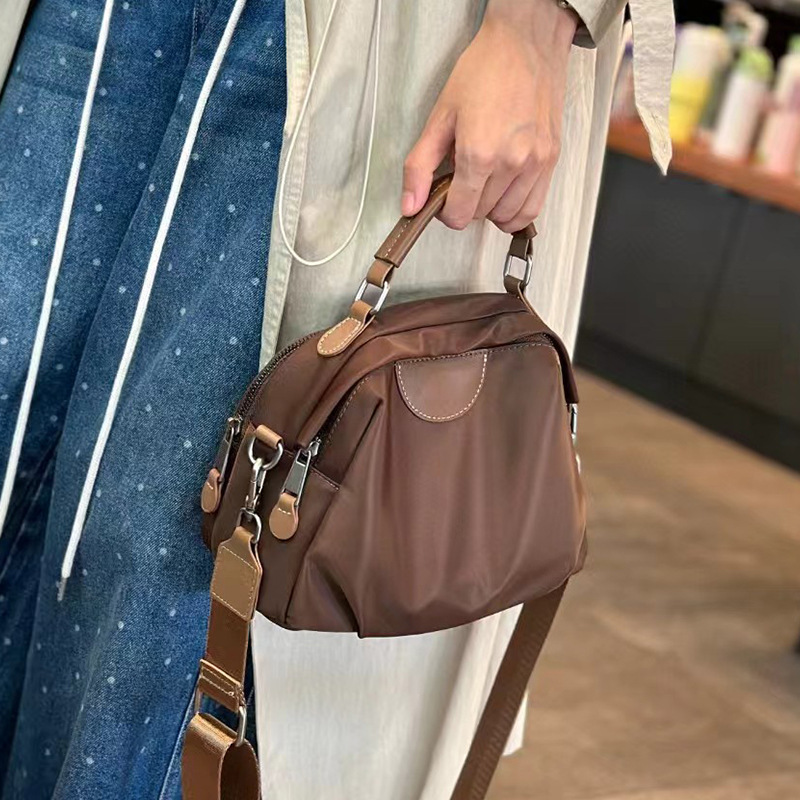 Women's Crossbody Bag Versatile High-end Commuter Shoulder Handbag_voghion.com