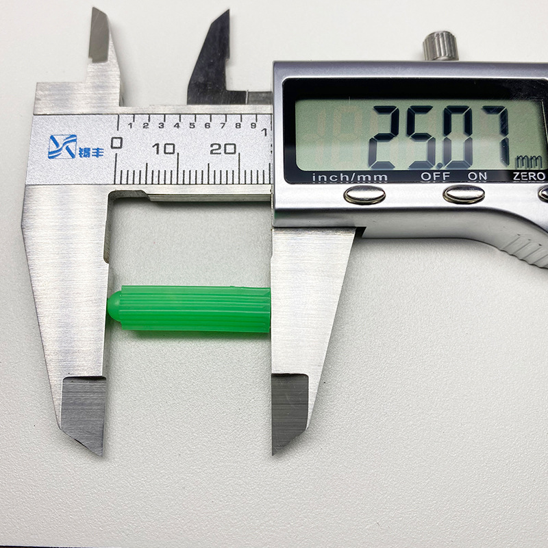 厂家6厘胶塞绿色直通型M6M8散装PE新料塑料膨胀管批发温州浙江