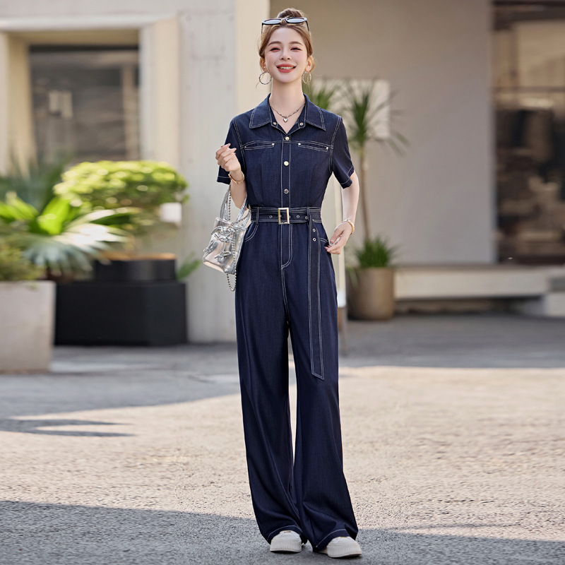 Denim jumpsuit female 2025 summer new slimming jumpsuit age-reducing generous one-body wide leg pants YQ3328