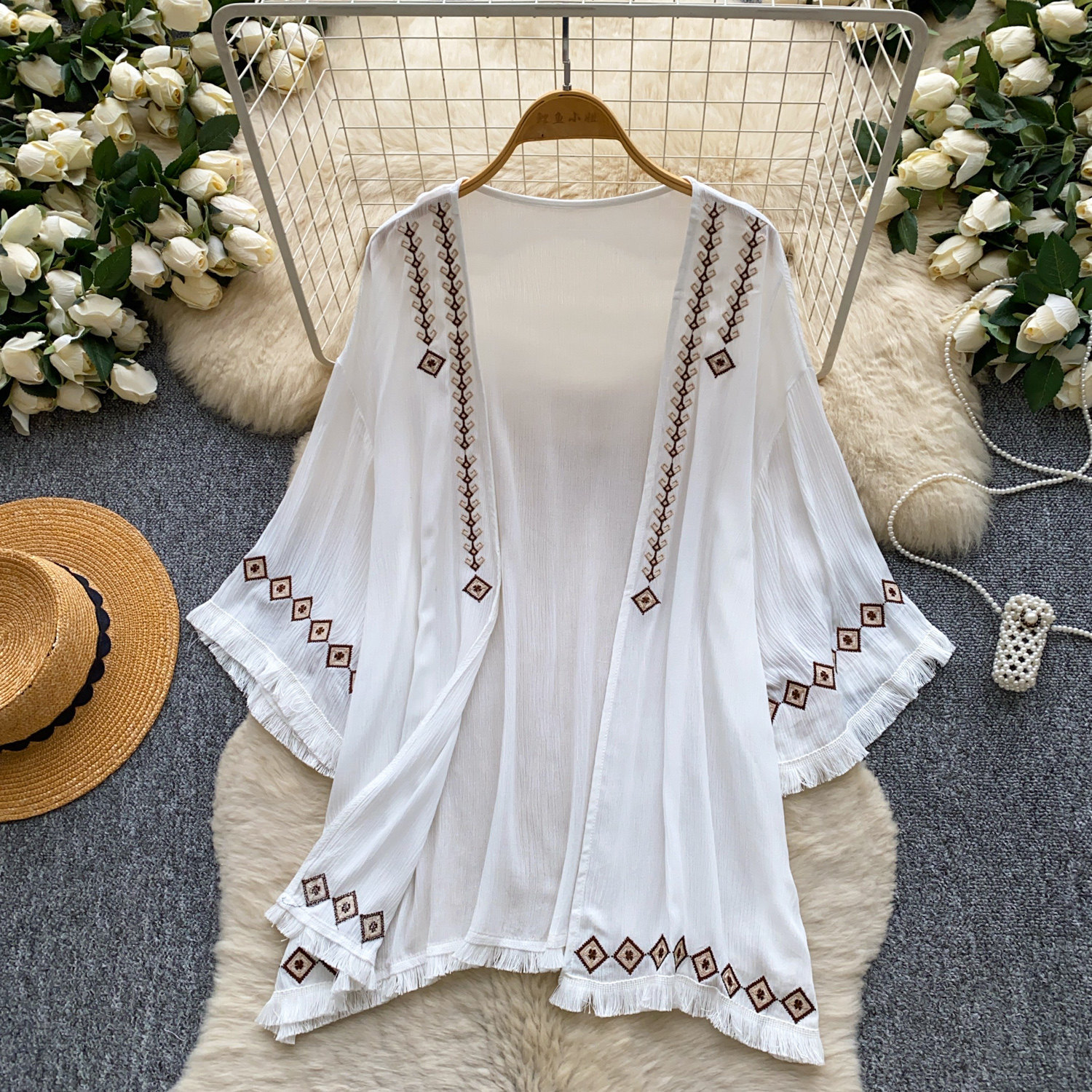 Women's White Retro Embroidery Tassel Cardigan Loose Fitting Summer Vacation Elegant Shirt Top_ecoleips.com