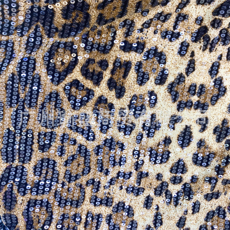 다크 커피 베이스 크리스탈 조각