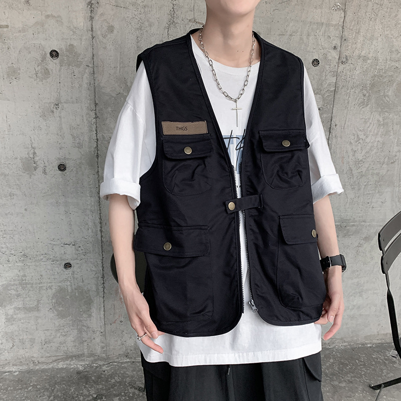 Men's summer workwear vest, thin, trendy, Japanese retro style, sporty, multi-pocket, unique, Instagram-worthy, sleeveless outerwear.