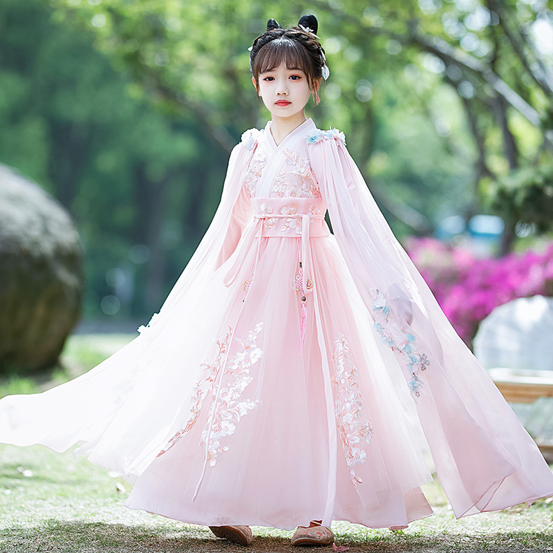 Ancient Chinese style Hanfu dress for girls 2025 Spring, fairy-tale-like children's Chinese-style ruqun dress for little girls, traditional Tang-style dress with ancient Chinese elements.