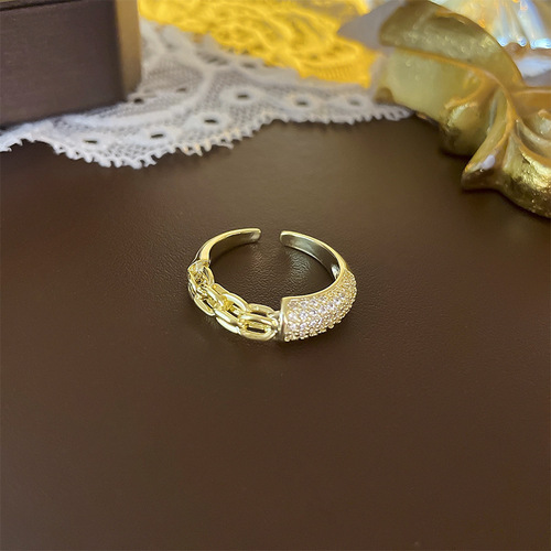 Portrait snake-shaped open ring, light luxury niche design, high-end index finger ring, gold fashion jewelry wholesale
