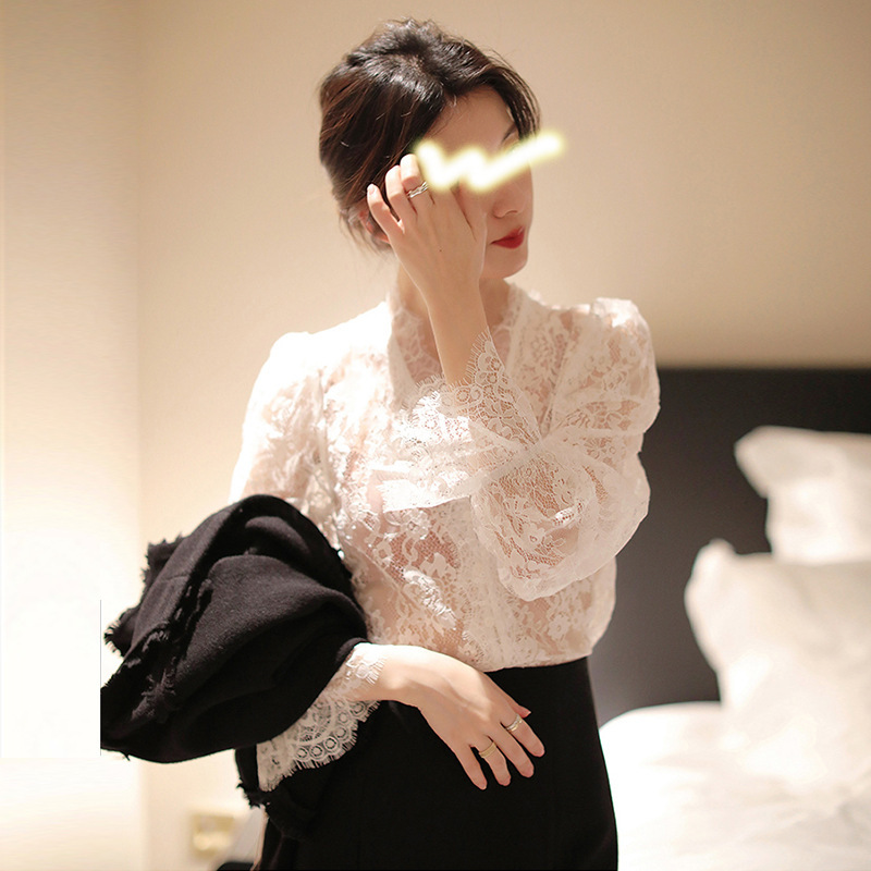 Gentle style sexy transparent lace undershirt summer new women's hollow mesh pure want bottoming shirt