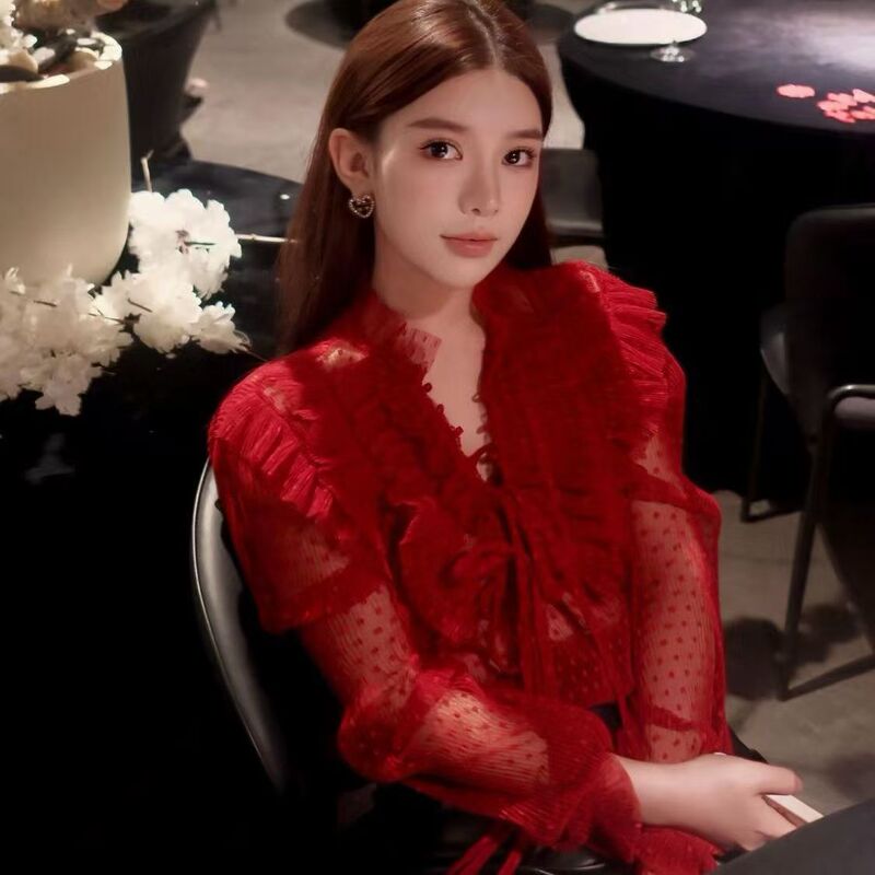 Christmas Red Shirt for Women 2026 Spring and Autumn High-End Luxury Youthful Stylish Blouse Stunningly Beautiful Top Christmas Red Shirt for Women 2026 Spring and Autumn High-End Luxury Youthful Stylish Blouse Stunningly Beautiful Top