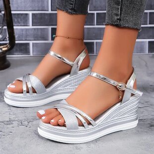 �羳��a�¸���ЬŮ�ļ��¿��n��һ�ֿێ��ɸ���Ů��Ь���Q���l