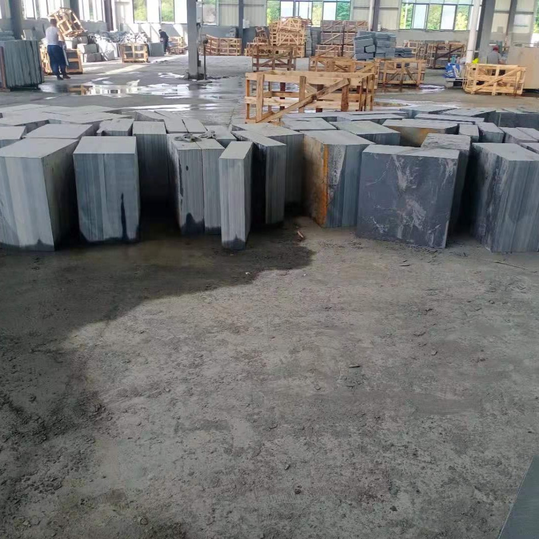 Размер можно подгонять