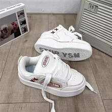 港风小众设计感星星板鞋ins超火厚底百搭运动休闲德训小白鞋子女