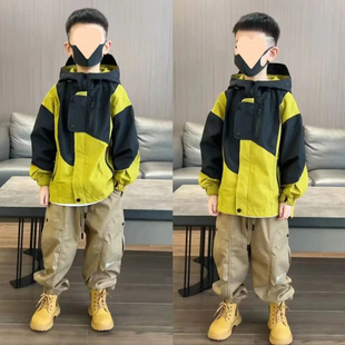 Boys' Jacket Spring and Autumn 2025 New Trendy Cool Stylish Color-Blocking Outdoor Hooded Jacket for Older Children