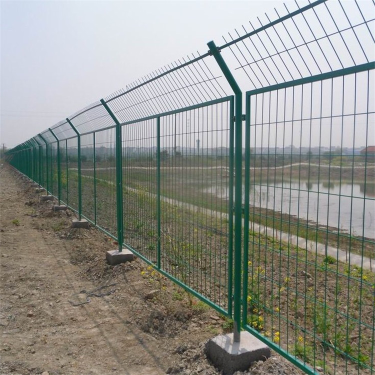 厂家直销 隔离护栏网 双边丝护栏网 框架护栏网 铁丝网 围栏网