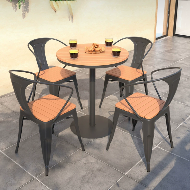 Открытый пластиковый деревянный стол и стулья для отдыха Балкон с четырьмя стульями Небольшой чайный столик простой кованый открытый двор открытый стол и стулья