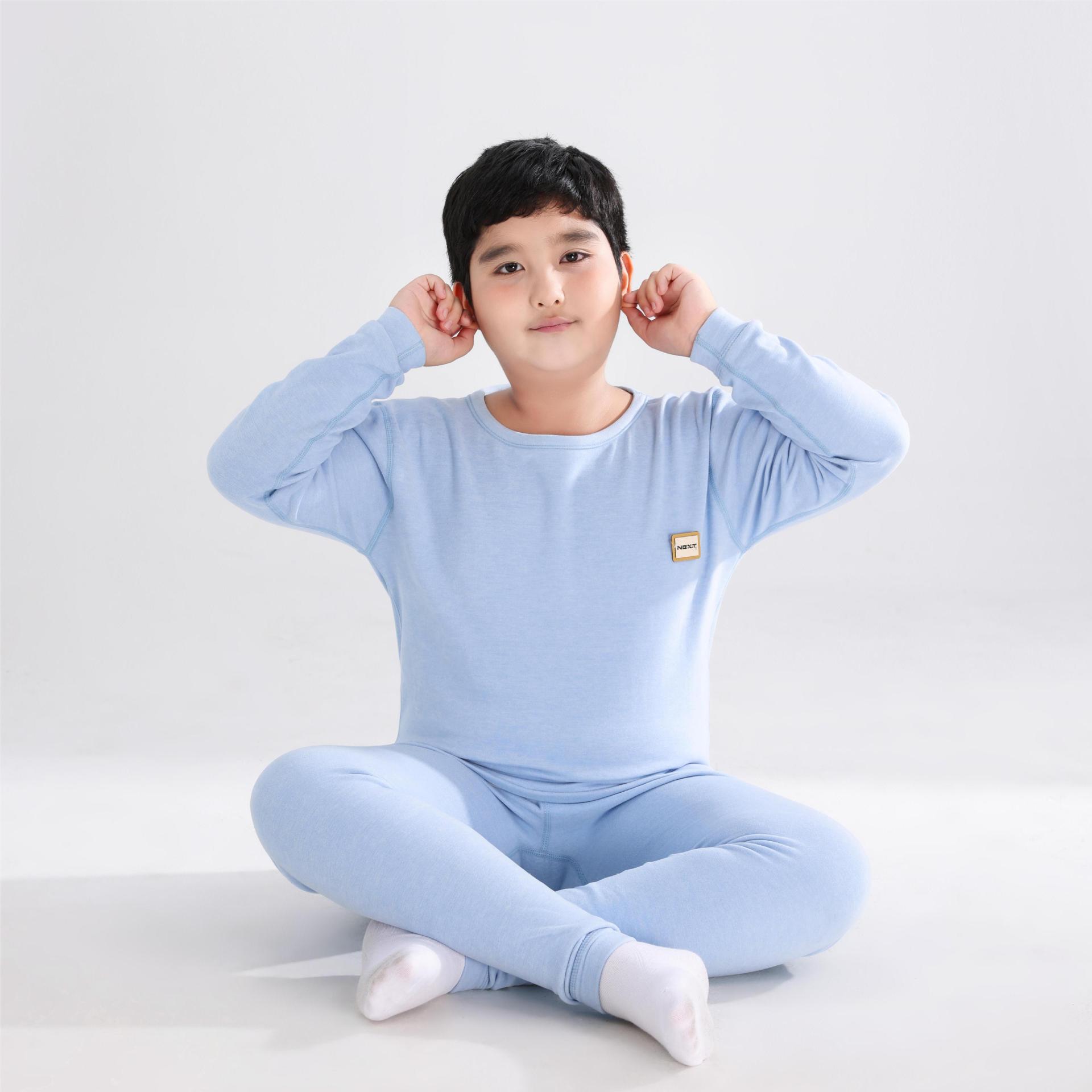 Pijama adolescente ropa de hogar para niños mayores para aumentar el peso de otoño y invierno lana seda grasa juego de pijamas calientes para niños