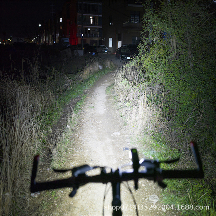 Lejos y cerca de la luz USB luz de la bicicleta 4800mAh noche montar fuerte luz linterna bicicleta de montaña bicicleta de carretera con luz trasera impermeable