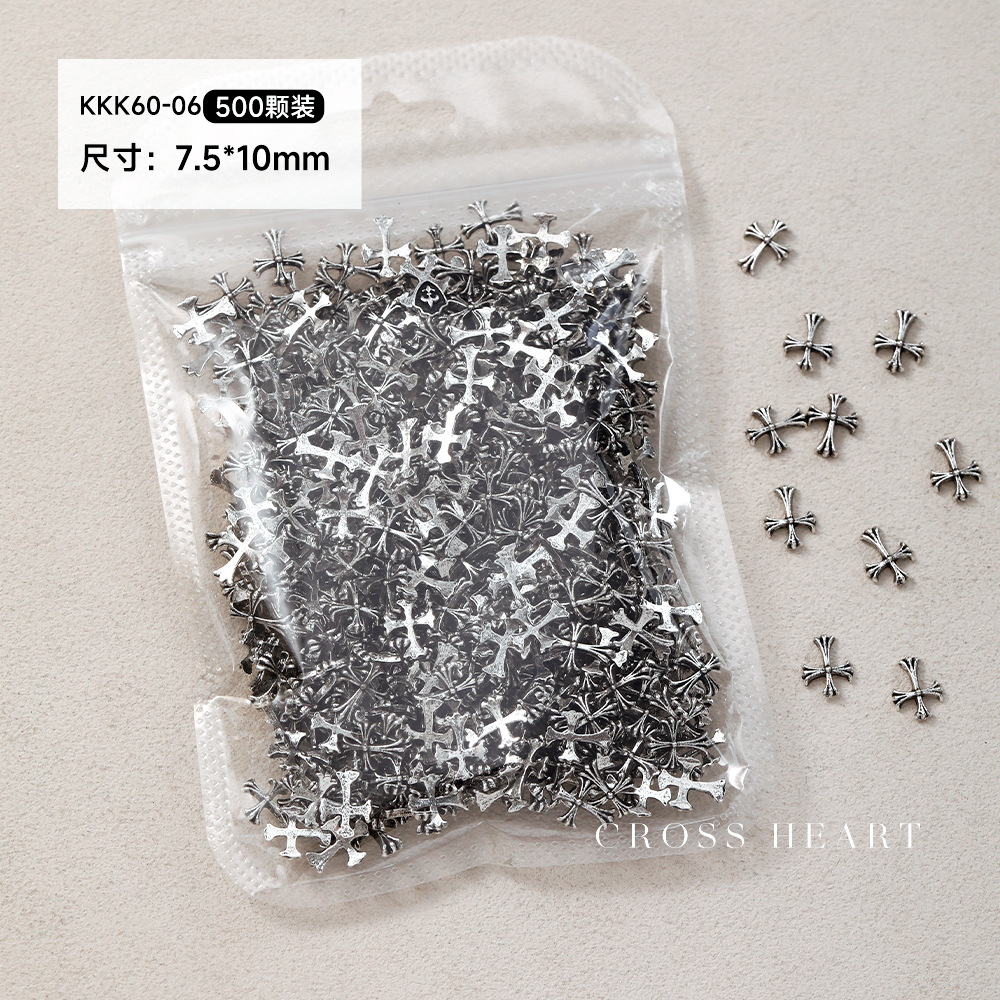 【kkk60-06】crow heart jewelry