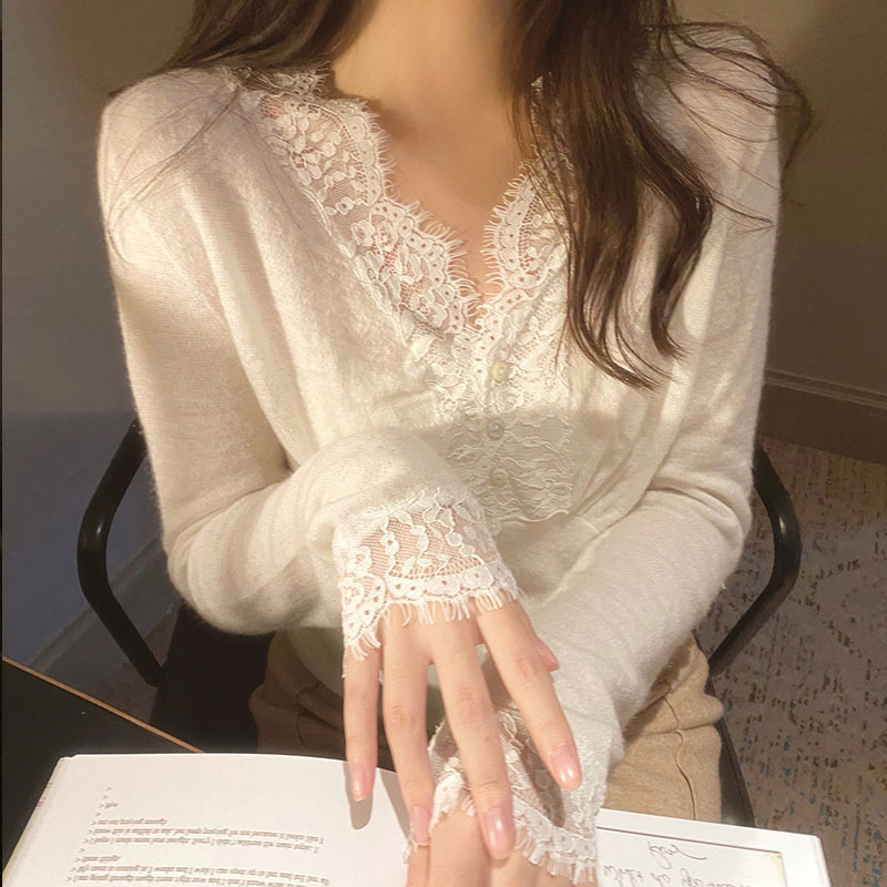 Lace Stitching Slim-Fit Sweater 2022 Early Spring New V-neck Top Women's Stylishly Loose Base Cardigan