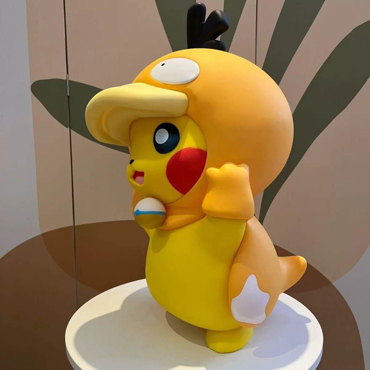 Покемон Пикачу Косплей Утка Трансформация 1:1 Большая фигурка Украшение покемона