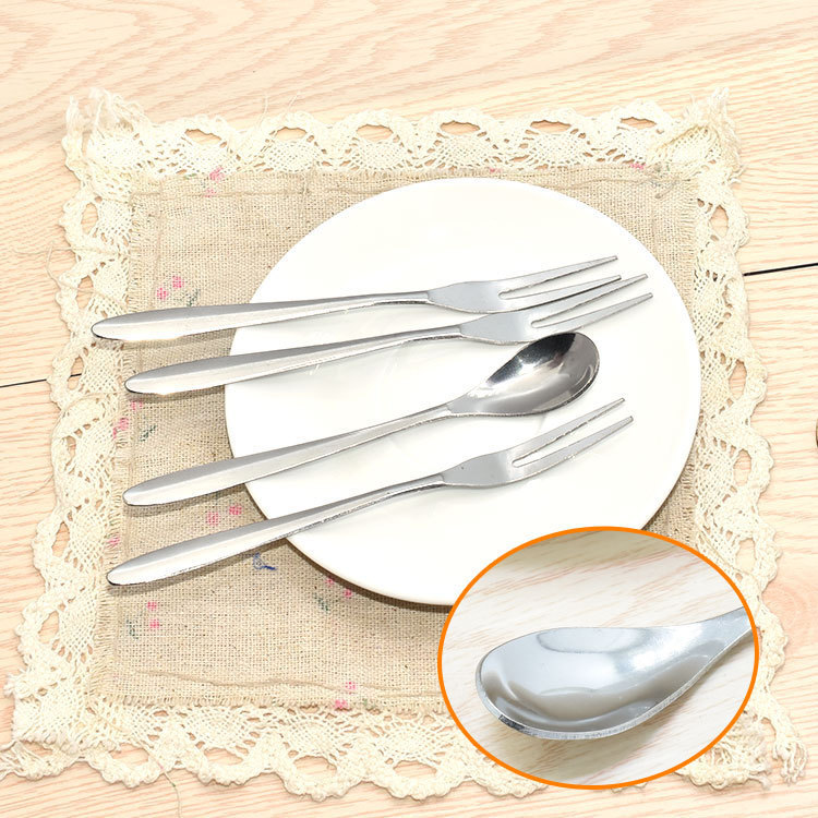 Stainless Steel Fruit Fork, Small Spoon, Two-Prong Fruit Fork, Mooncake Knife and Fork, Fruit Knife and Fork, Dessert Small Fork, Fruit Fork Stainless Steel Fruit Fork, Small Spoon, Two-Prong Fruit Fork, Mooncake Knife and Fork, Fruit Knife and Fork, Dessert Small Fork, Fruit Fork