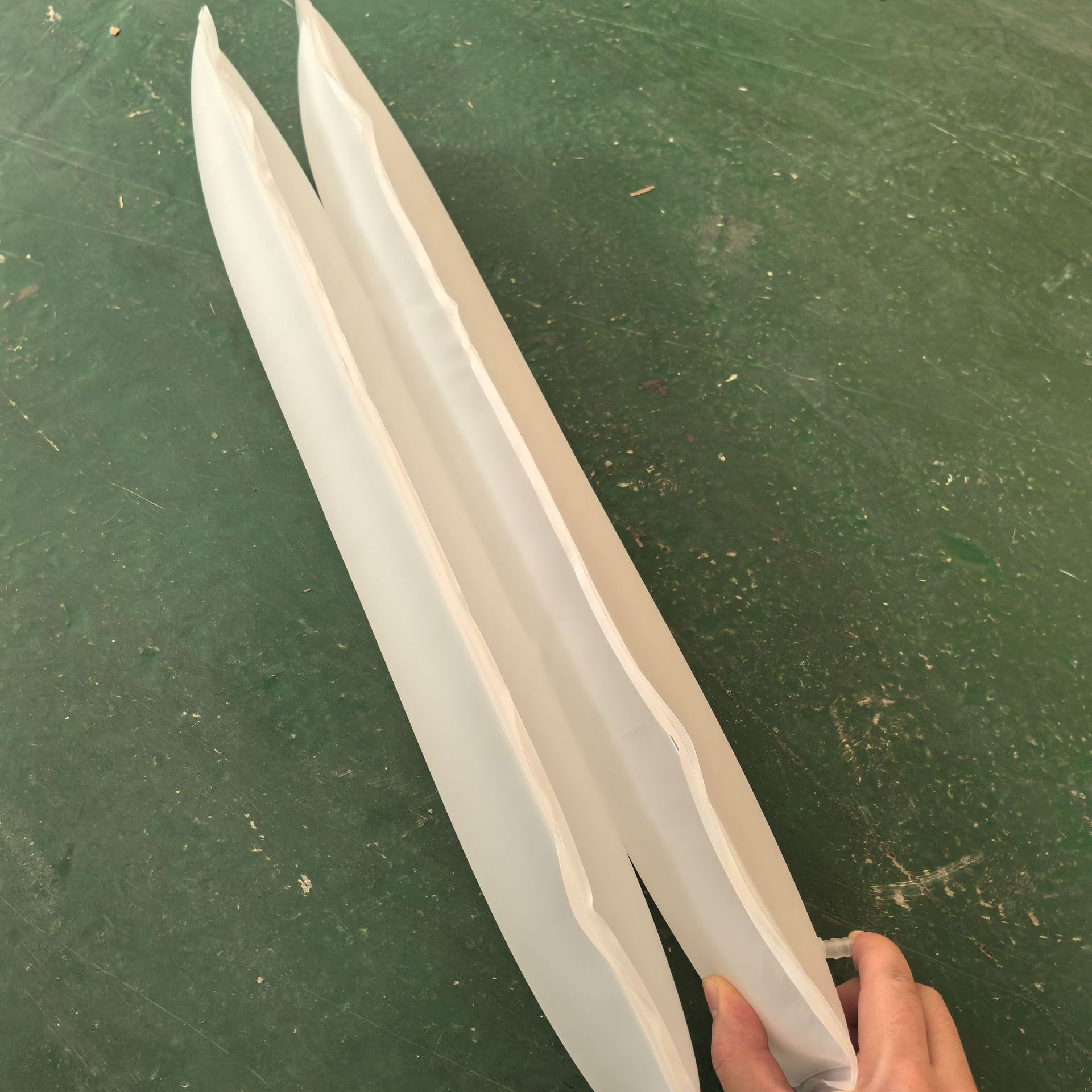 电动床垫智能床垫气囊多层按摩气囊枕头气垫颈椎按摩TPU充气袋