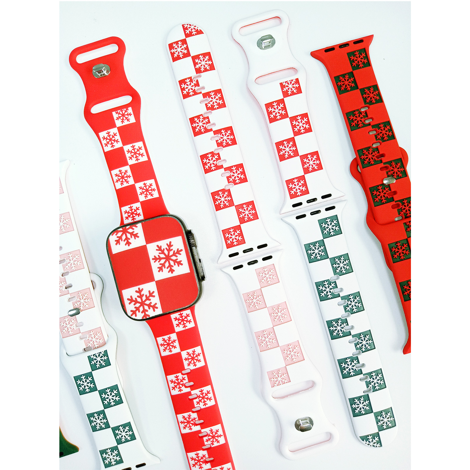 Suitable for Apple iWatch Watch Strap Plaid Snowflake New Year New Product Two-Color Carved New Year's Day Men's and Women's Models