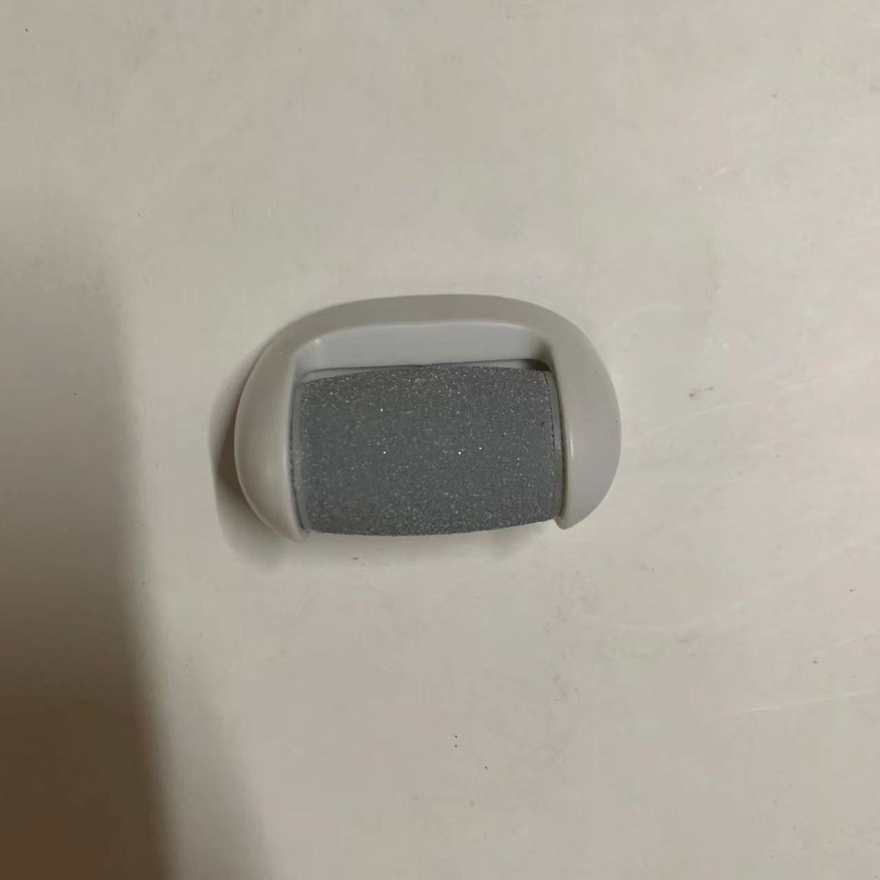 Râpe électrique pour pieds rechargeable usb anti callosités_voghion.com