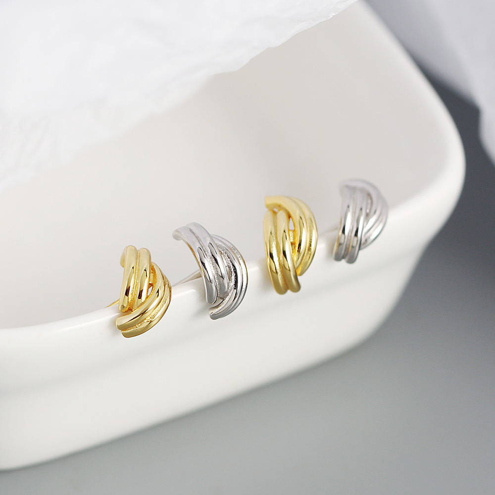 Wedding, Travel Occasion 925 Sterling Silver Material Geometric Pattern Simple S925 Silver Geometric Handmade Twisted Geometric Solid Color Earrings