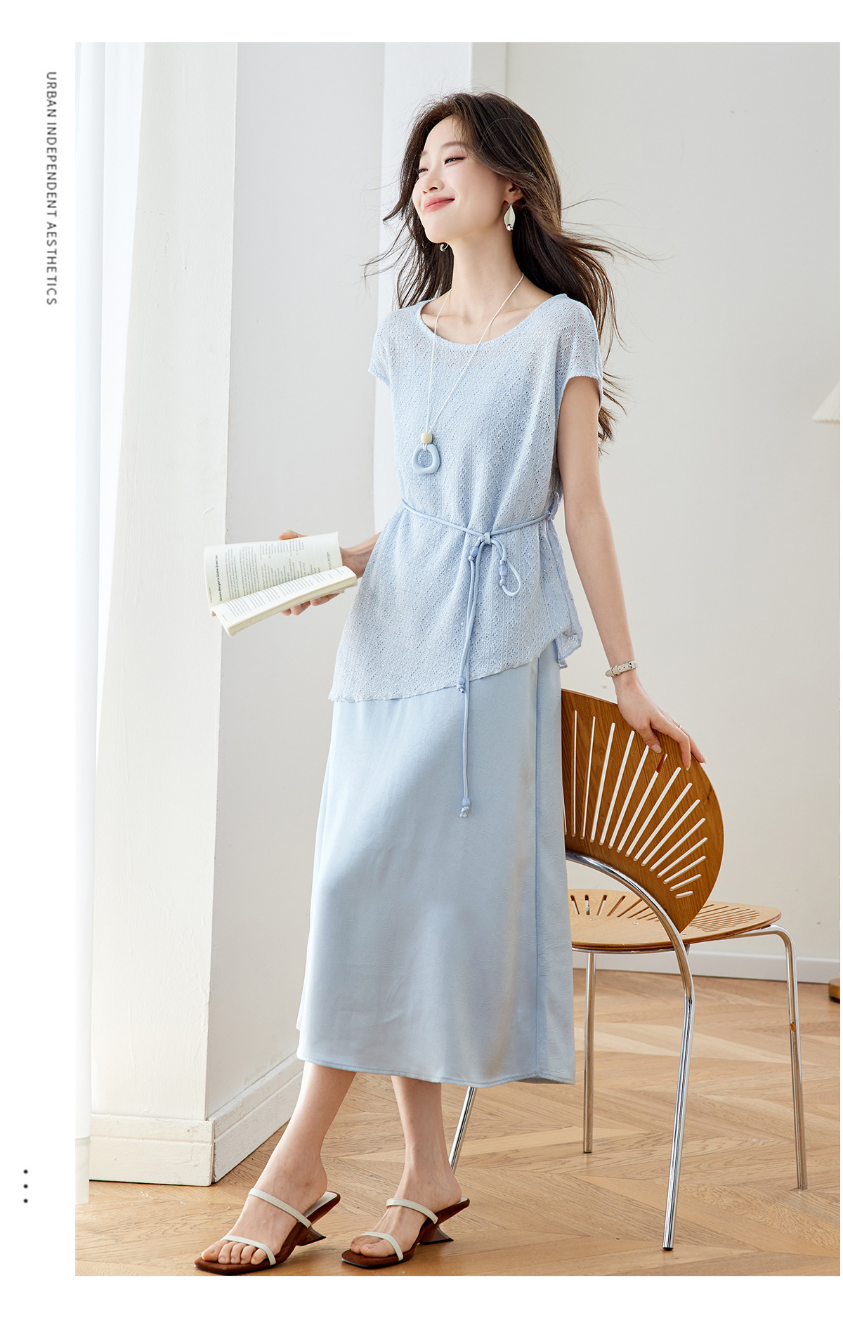 Bộ đầm maxi nữ hai mảnh gồm váy dài và áo khoác ngoài mỏng, phối dây mảnh, thiết kế suông nhẹ tôn dáng — xanh lam chi tiết 11