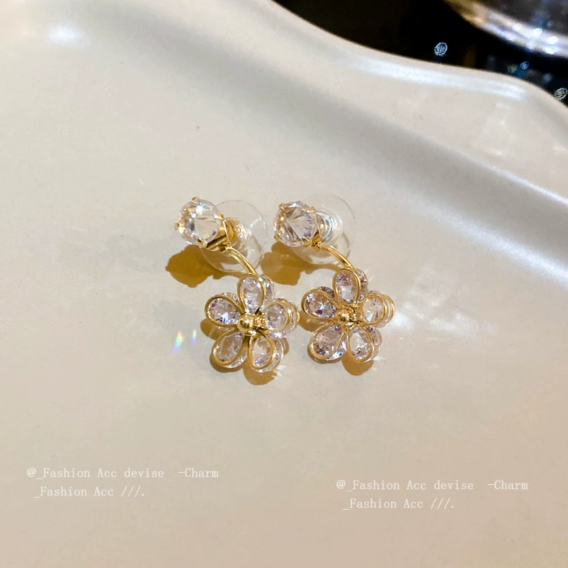 Серебряная игла из жемчуга, ретро-дизайн креативные серьги, цветочный мотив, тренд сезона, оптовая продажа