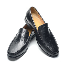 ��Ь2025�¿�͸��͸����_�������e����Ь�̄����bӢ��СƤЬ