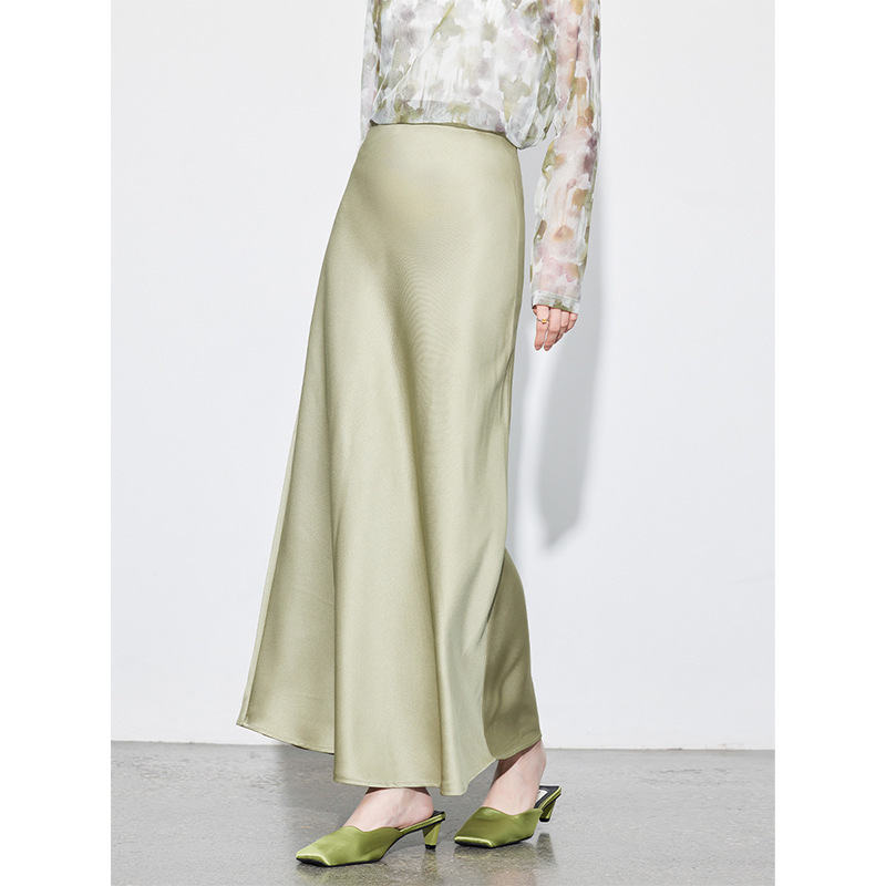 [Zhihe Hall] Joker Glossy Oblique Cut Skirt Fishtail Skirt Retro Dipped High Waist Hip A- Line Long Skirt 668