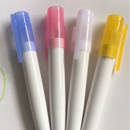 New chalk holder water-soluble chalk case strong magnetic adsorption factory supply