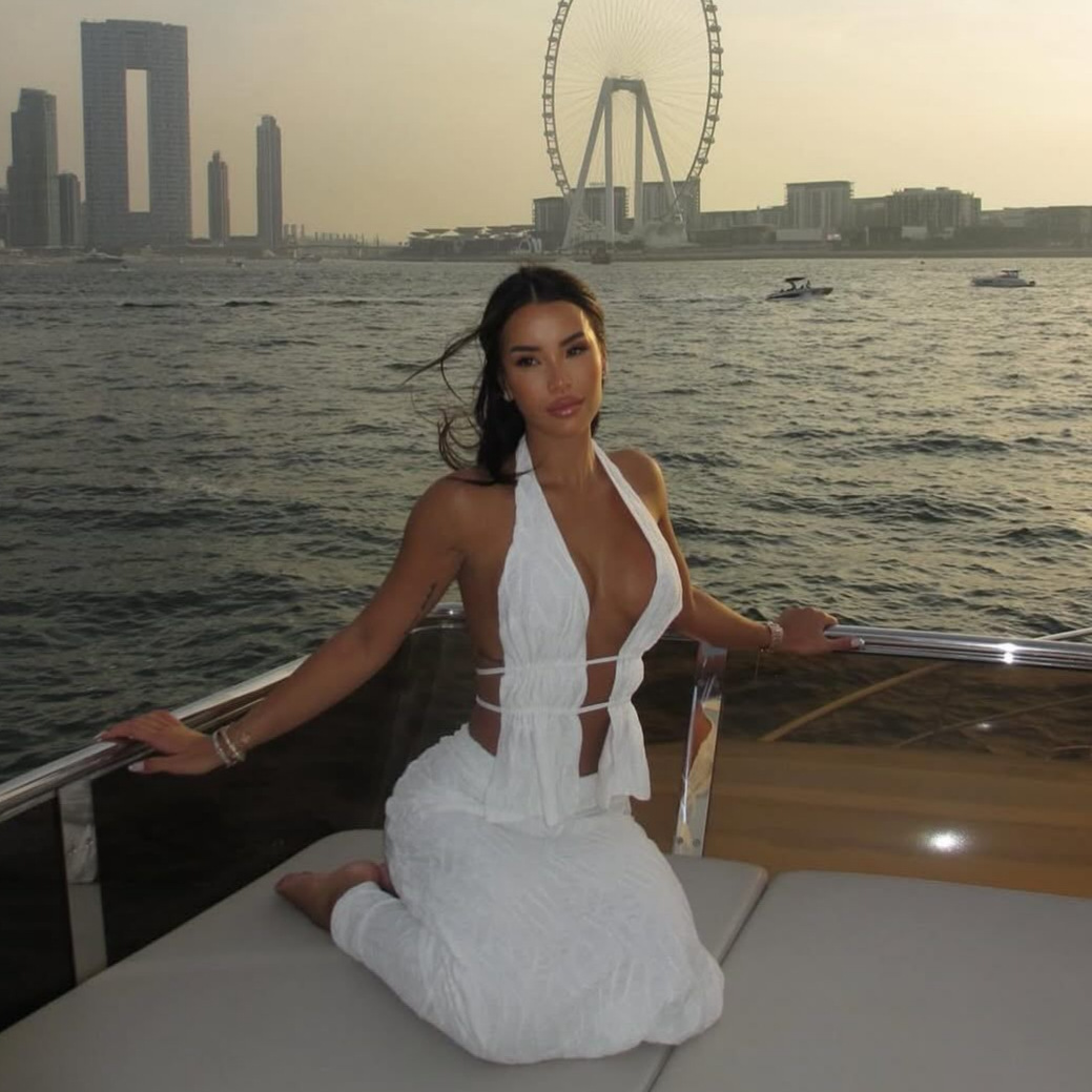 亚马逊新款性感套装欧美女装牛奶丝上衣半身裙套装跨境裙子两件套