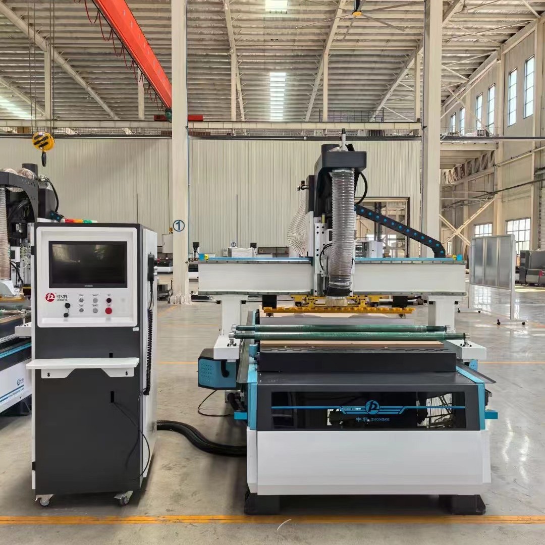 厂家加工四工序数控开料机全屋橱柜门板式家具生产线全自动下料机