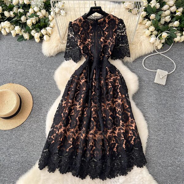 Retro elegant lace fitted dress