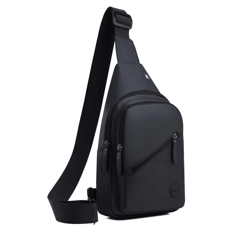 Bolso de pecho para hombres de moda versátil de color sólido simple 2026 nuevo viaje al aire libre de gran capacidad portátil mochila impermeable