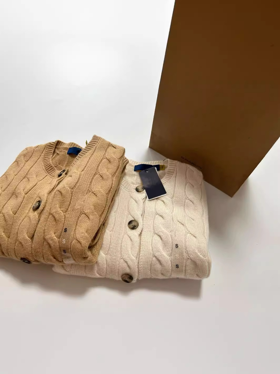 ラフ高品質スキャン可能な80% ウール20% カシミヤPLウールカーディガン