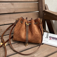 С���ٴ�߼��Еr�а���Ů2025�¿�isn�L�����eˮͰ���μ�б���