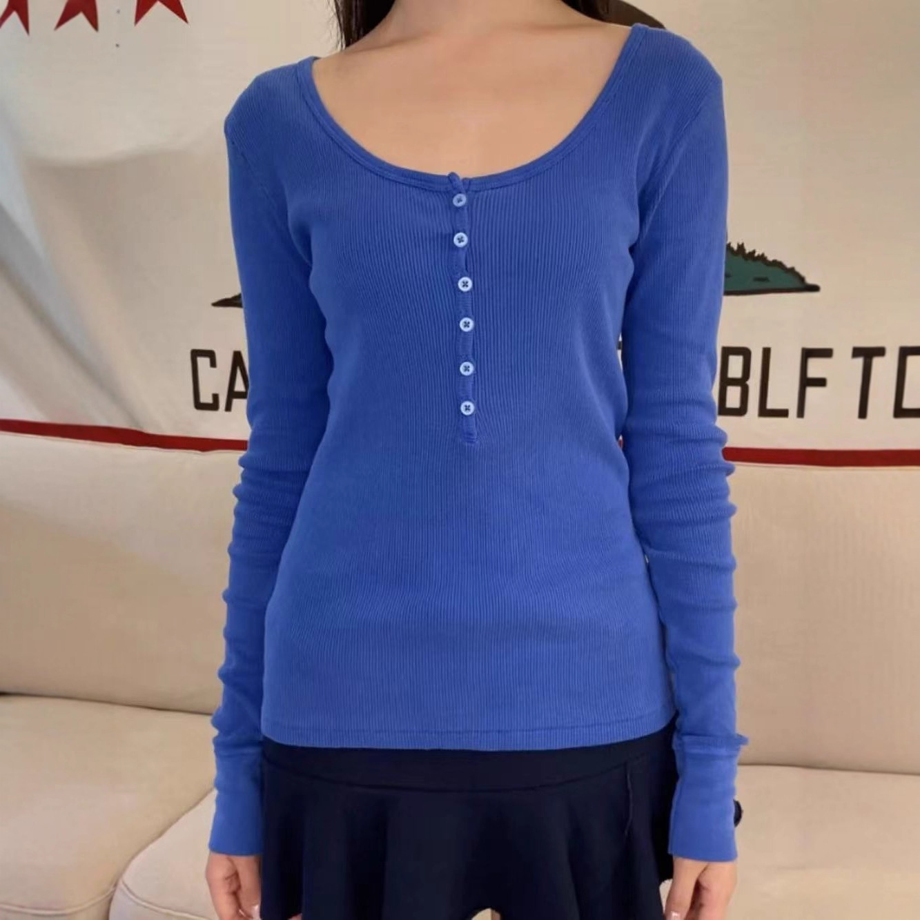 BM风 克莱因蓝圆领六粒扣亨利衫螺纹长袖T恤女修身显瘦打底衫上衣
