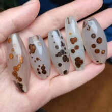 ��ԭ����ʯ��������еİ�����������ԭ��ʯǧ��ʯɢ�b������