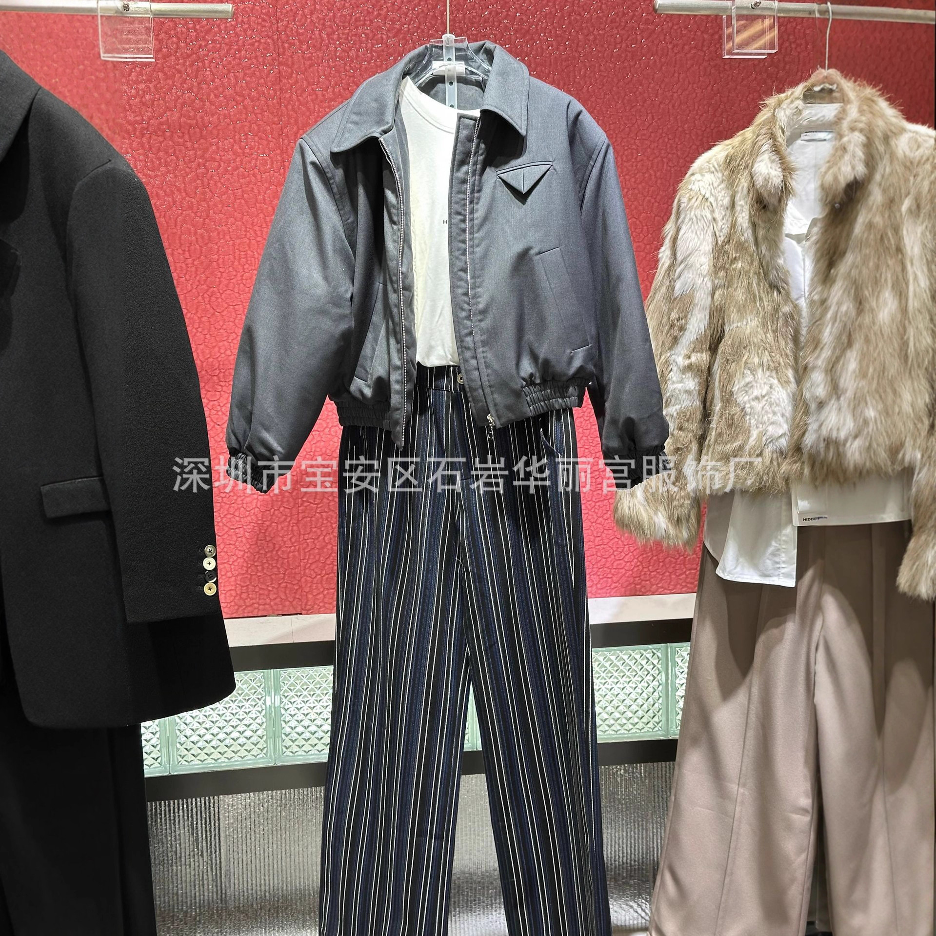 RG若翌蔻品牌折扣女装一手货源供应链秋水伊人广州华丽宫服饰批发